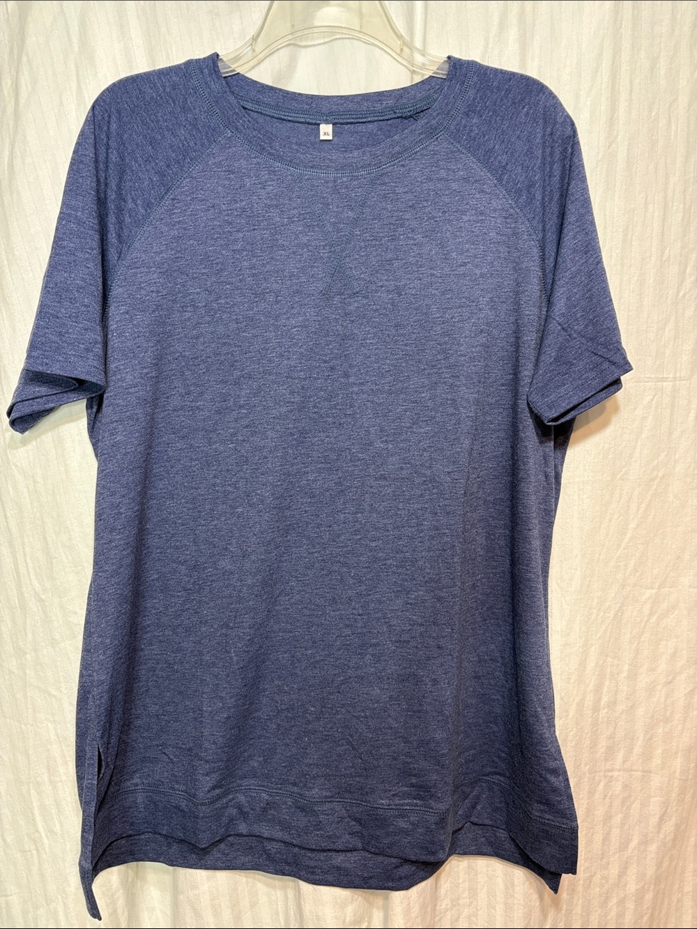 Women’s Casual Crewneck Shirt in Heather Blue